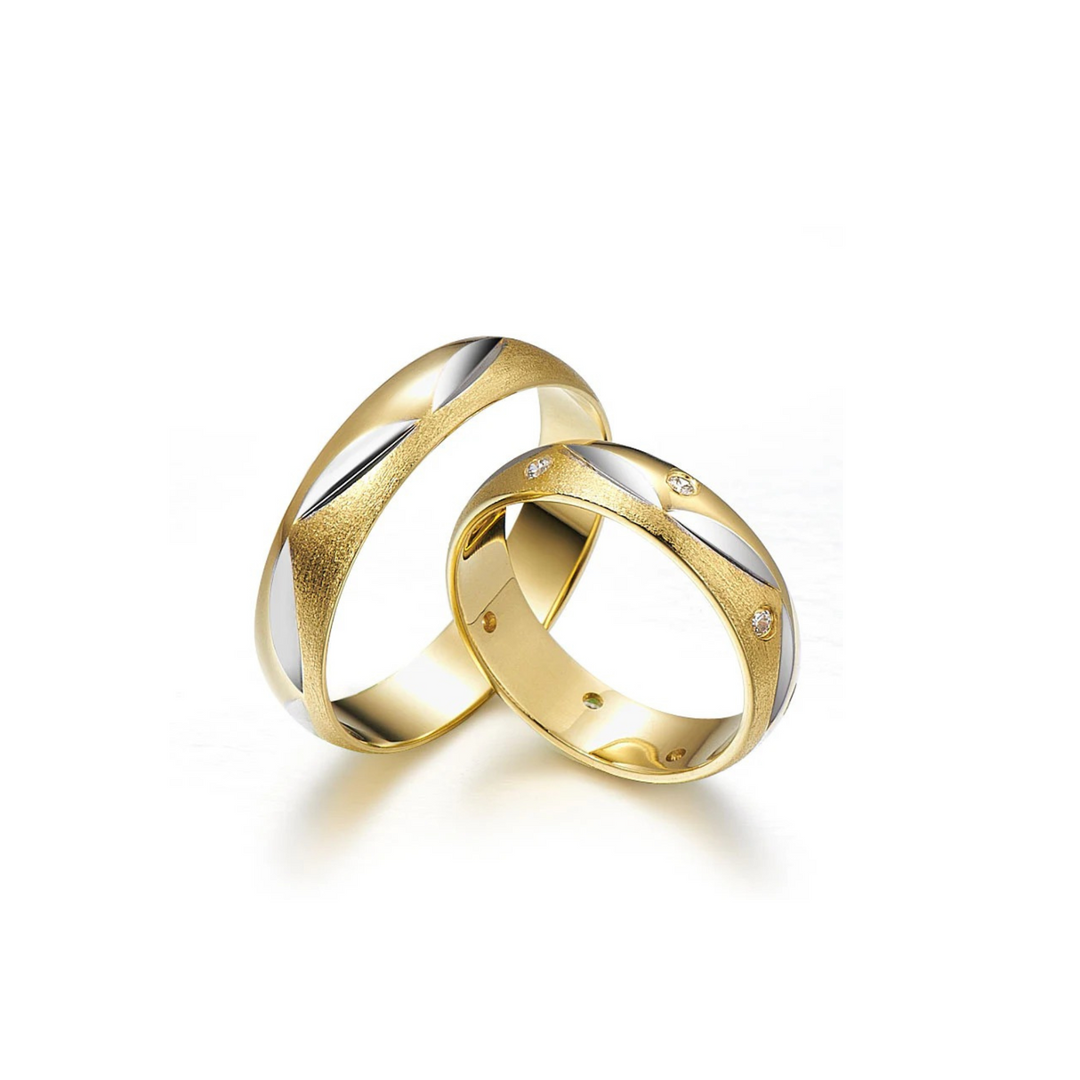 Oryginalne obrączki ozdobione ośmioma diamentami