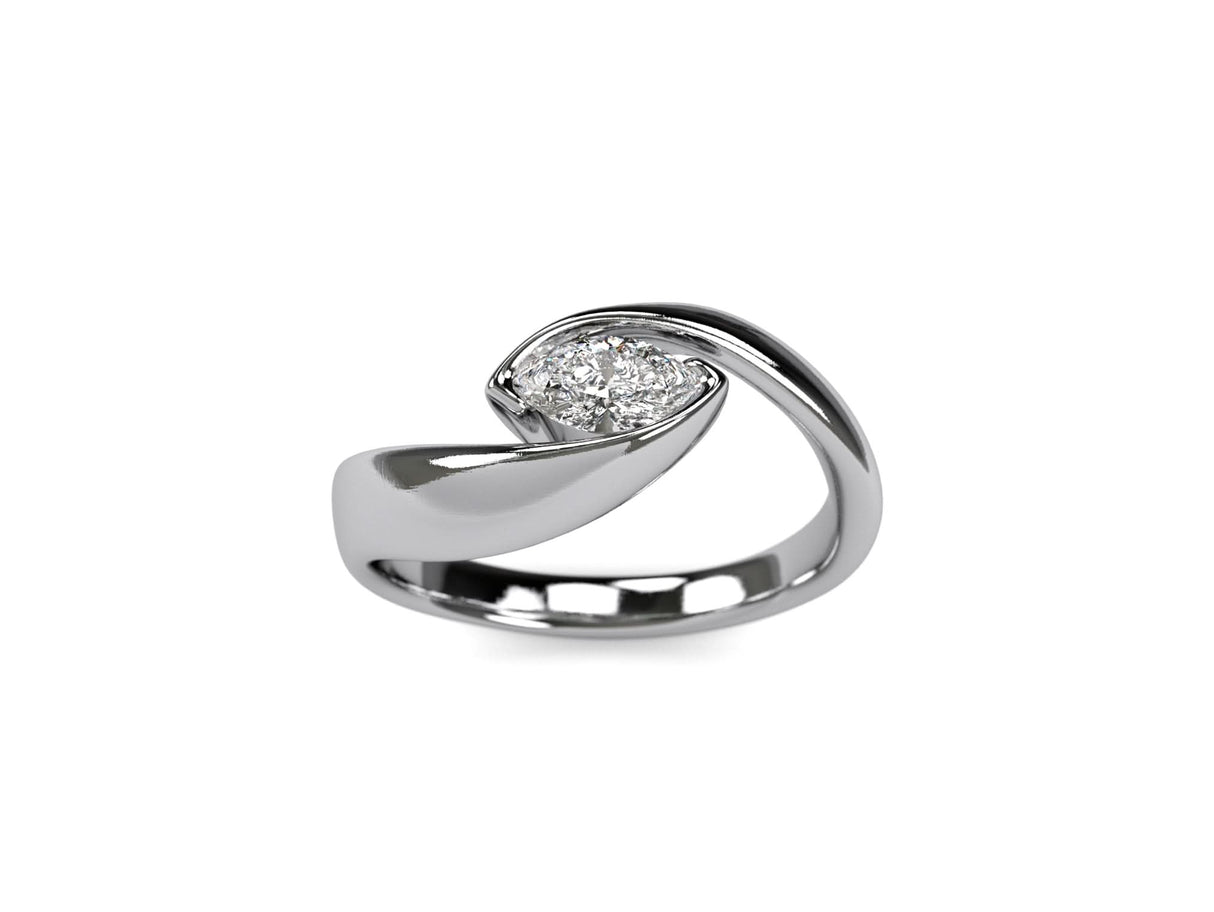 Crystal Eye – perfekcyjna oprawa diamentu o szlifie marquise
