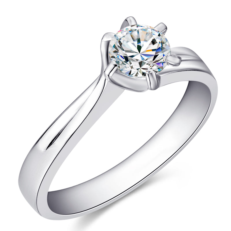 Pierścionek zaręczynowy z białego złota z diamentem - widok z góry