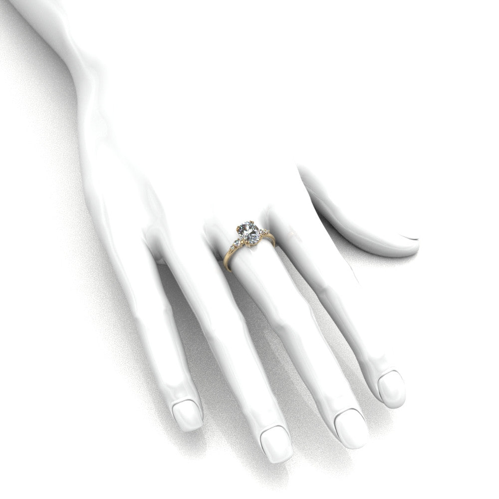 Golden Promise - Pierścionek z owalnym diamentem 1,5ct