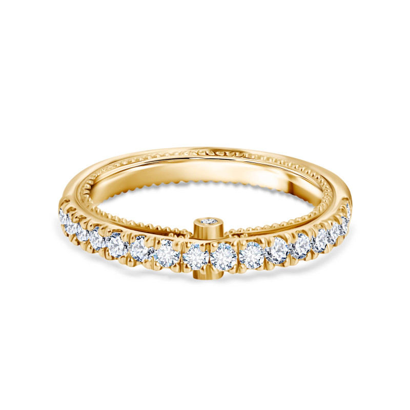 Obrączki z diamentami z żółtego złota. Yellow gold diamond bands.