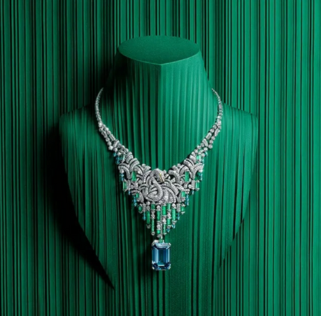 Cartier i Van Cleef & Arpels (grupa Richemont) z 7% wzrostem. Branża jubilerska rośnie w Q1 2025