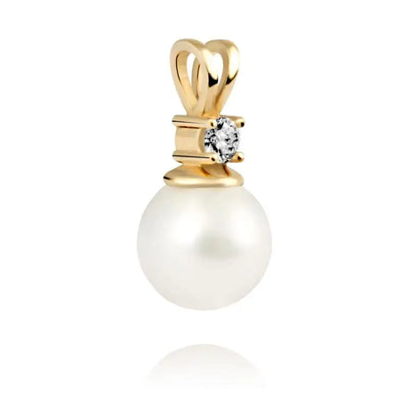 Timeless Pearl - Złota zawieszka z perłą i diamentem