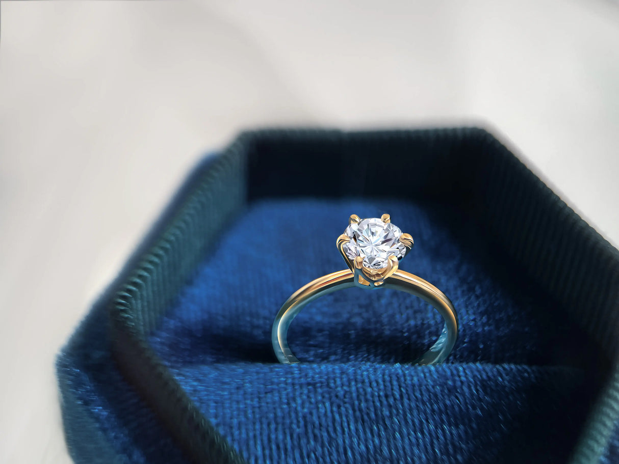 Pierścionek zaręczynowy z diamentem 0,80ct