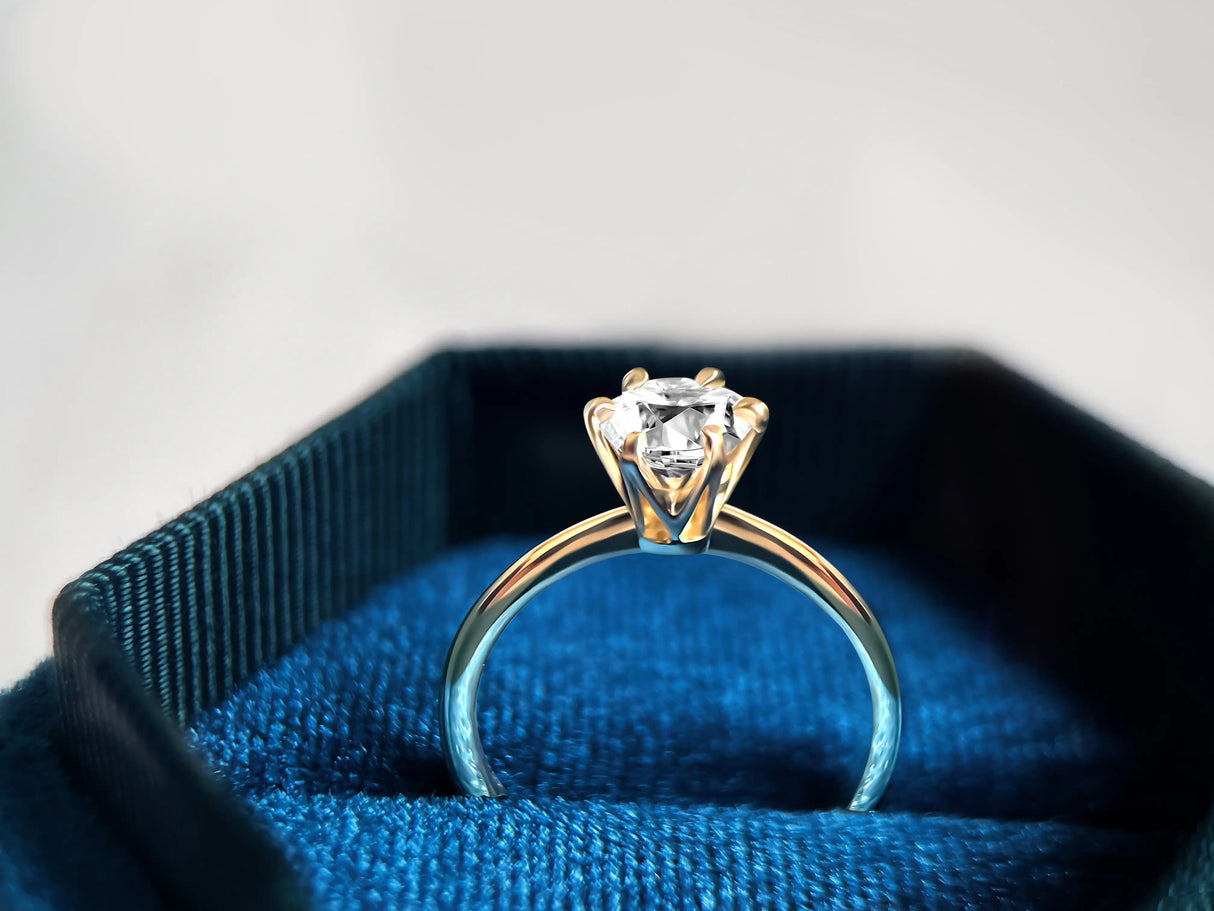 Pierścionek zaręczynowy z diamentem 0,80ct