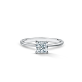 Timeless Elegance – pierścionek z diamentem Lab Grown 0,90ct w białym złocie