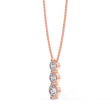Zawieszka Trio z różowego złota z diamentami 0,35 ct widok z boku